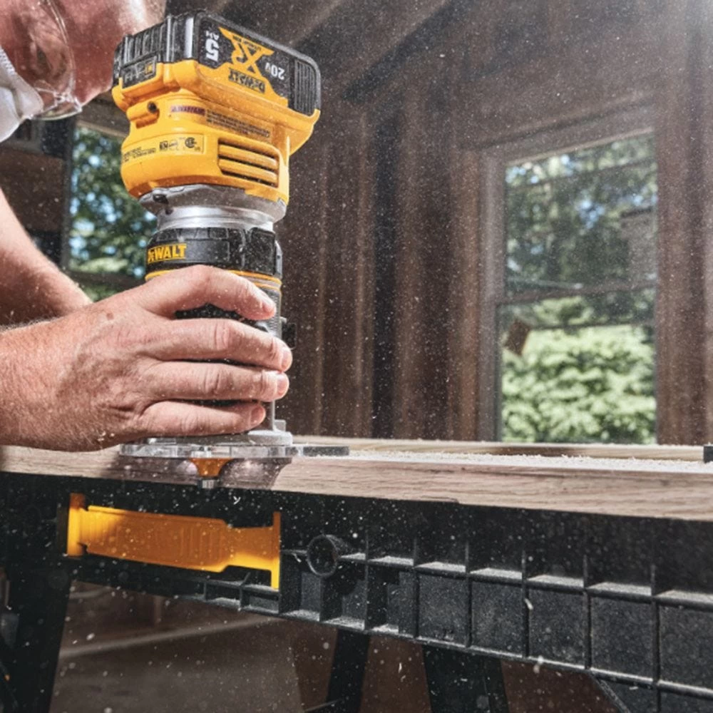 DeWalt 20V MAX* XR Cordless/Brushless Compact Router, Bare Tool 10 DeWalt 20V MAX* XR Cordless/Brushless Compact Router, Bare Tool - Image 8