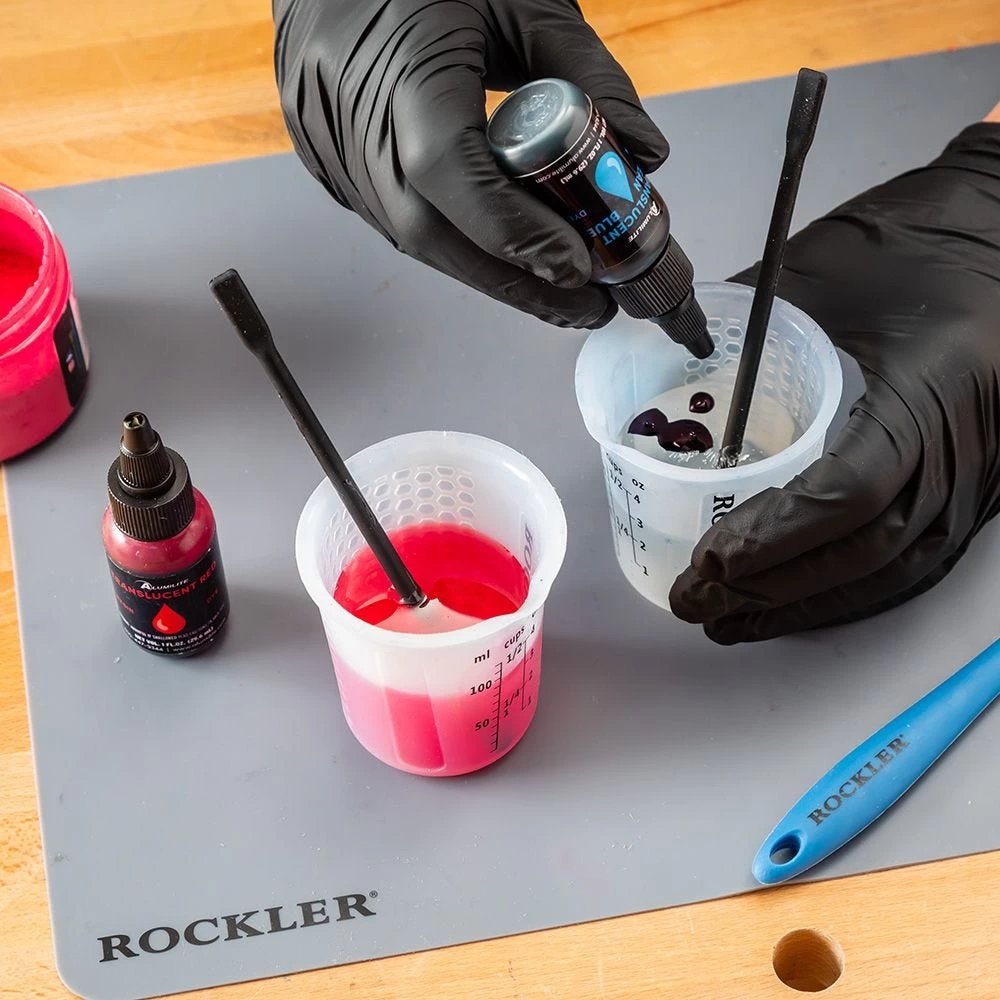 Rockler 5-Piece Silicone Mixing Cup Set 5 Rockler 5-Piece Silicone Mixing Cup Set - Image 3