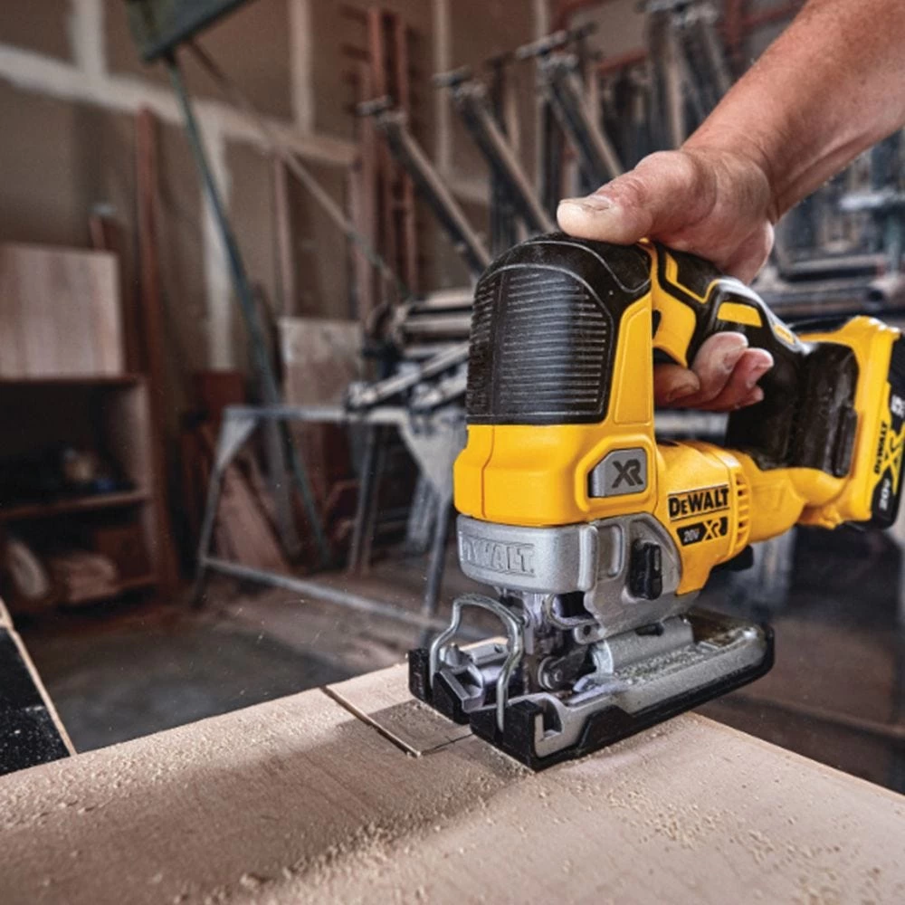 DeWalt 20V MAX* Cordless/Brushless Jigsaw, Bare Tool 8 DeWalt 20V MAX* Cordless/Brushless Jigsaw, Bare Tool - Image 6